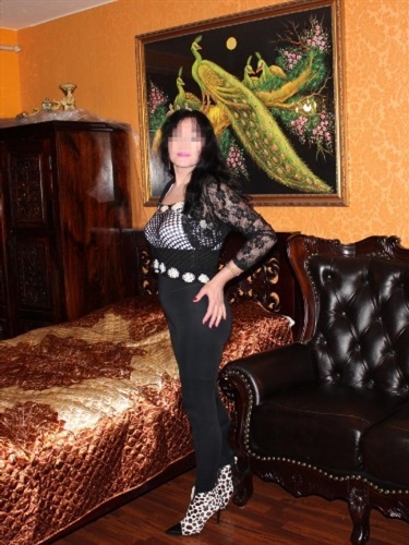 Incall outcall serivce escort Adanary Lijnden