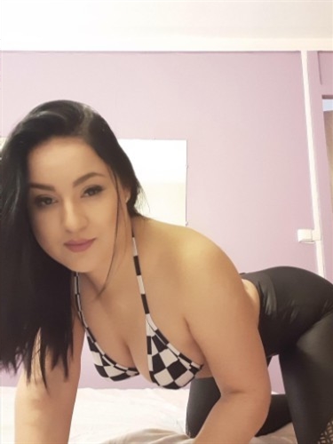 Escort Borgila,Pau massage domination strapon