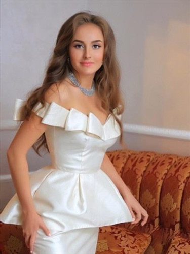 Beautiful sahar Russian escort Dawia Istanbul