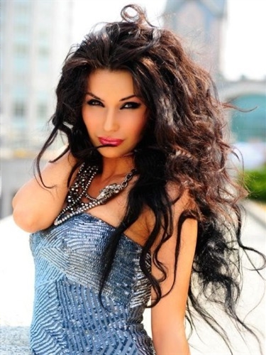 Escort Dehria,Paris party girl gfe