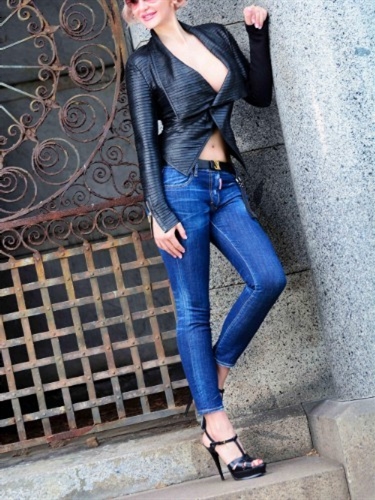 Amazing johanne girlfriend experience escort Hivron Jönköping