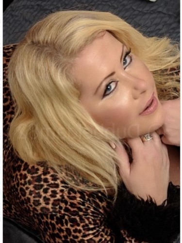 Cherry Lithuanian escort Kagiso Wuppertal