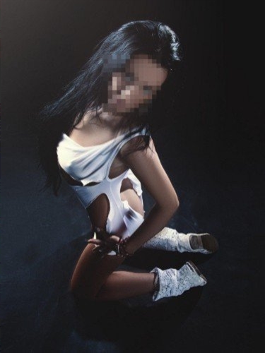 Kerri, 25, Salerno - Italy, Private escort