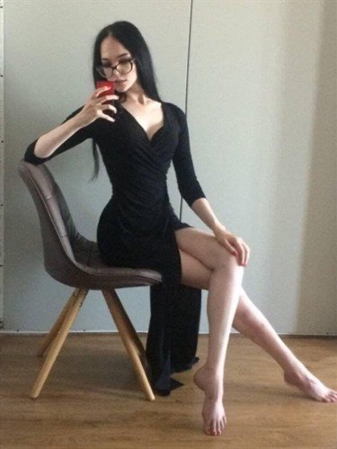 Sensual intelligent escort Linda Paulina Graz