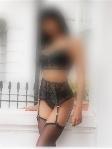 Love from amy mature Latvian escort Naderah Sunny Beach