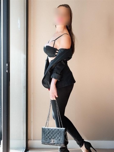 Natural busty Latvian escort Sannya Bat yam